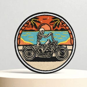 Embroidered biker skeleton patch. Round motorcycle badge 8 cm, dark humor & biker style