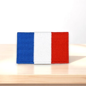 Patch rectangle drapeau français – Écusson brodé thermocollant bleu blanc rouge – 2 tailles (6,2 ou 8 cm)