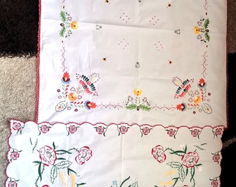 テーブル用品 Hungary embroidery antique tablecloth Hungarian Vintage Transylvanian Embroidered Table Cover, Antique