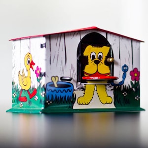 Hungary Personalised Square Tin dog house money box for kids, Childrens Dog Money Tin bank, Gifts for children, Nursery Decor, Gift for Him