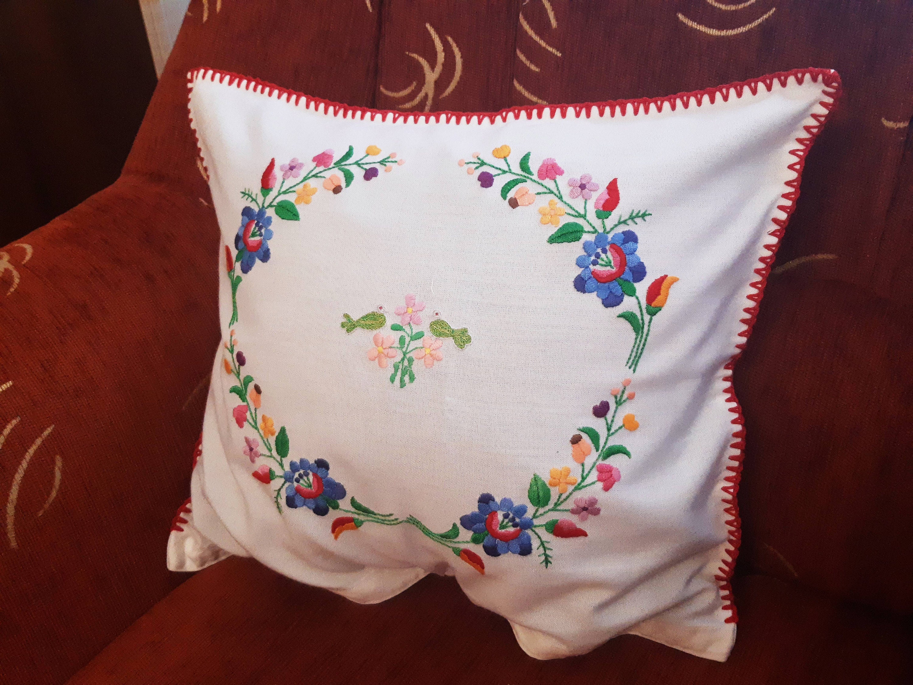 ヴィンテージ ハンド刺繍 花柄 枕カバー カロチャ ハンガリー カラフル 