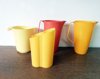 4 Pcs Retro Vintage Hungary 1970s plastic yellow flower watering can, Space Age Design, Water Carafe For Plants, Vintage Plant Accessories