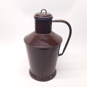 Vintage Large Brown Enamel Water Pitcher, Rustic Farmhouse Kitchenware Decor