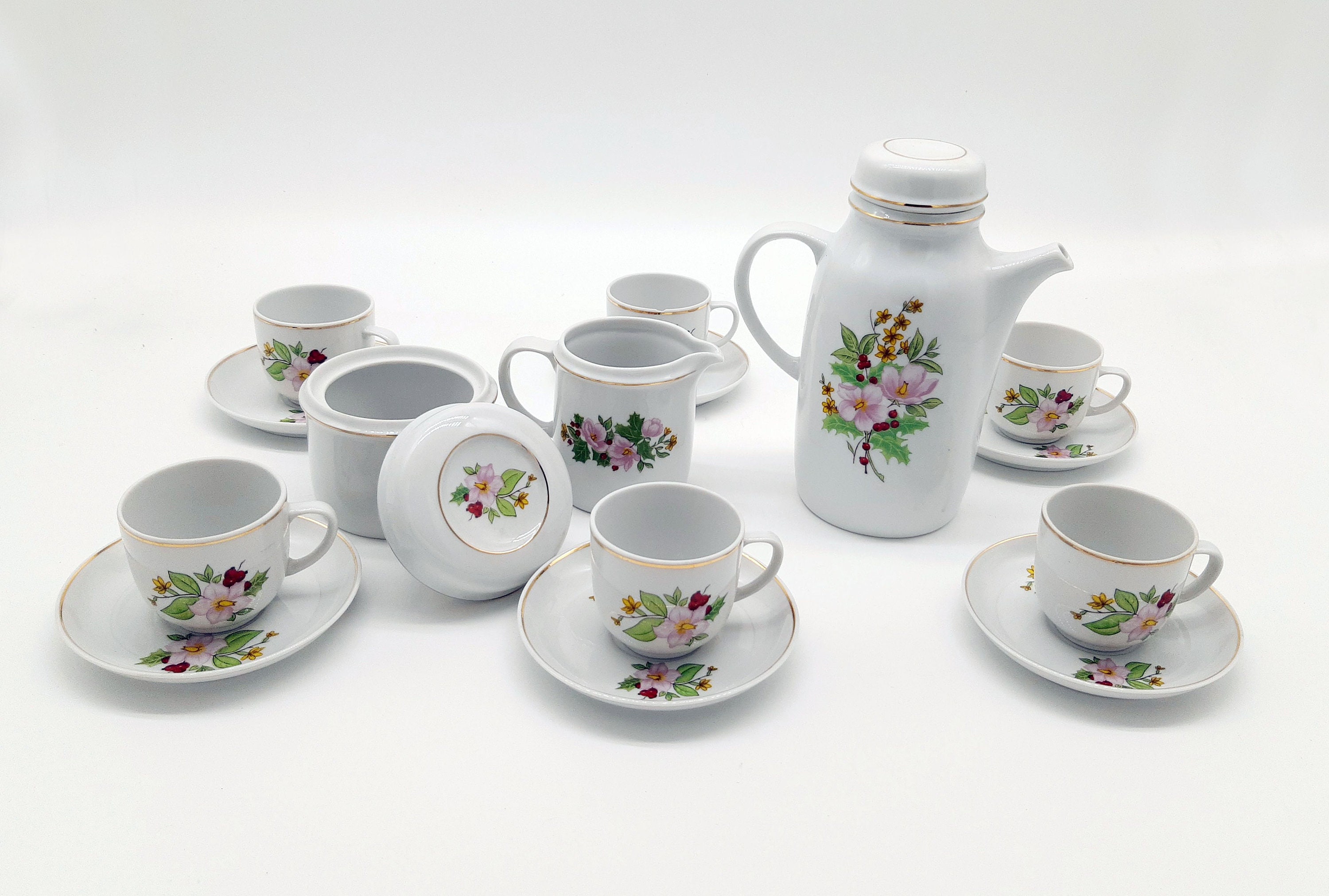 Paolozzi Tea Set Exquisite 17 Piece Hollóházi Porcelain Tea and Coffee Set for 6 People ...