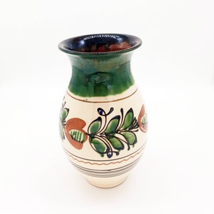 Decorative Handmade Ceramic Flower Large vase, Handcrafted pottery vase, Ceramic butter colored s vase, One of a kind handmade vase