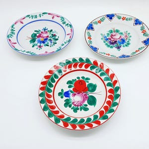 Set of 3 Hand Painted Hungarian Wall Plates, Vintage Folk Art Floral Design Decorative Pottery, Ceramic Kitchen or Dining Room Wall Decor