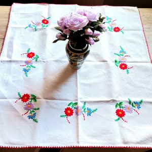 Kalocsa Vintage  Handmade Hungarian Embroidered tablecloth rectangle, folk art table linen Flower pattern, Sewing pattern cloth, Folf art