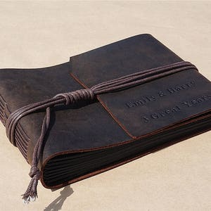 Album fotografico, Album di scrapbook in pelle incisa personalizzata, Carta nera, Carta bianca, Carta Kraft, Libro degli ospiti di nozze, Regalo per lei