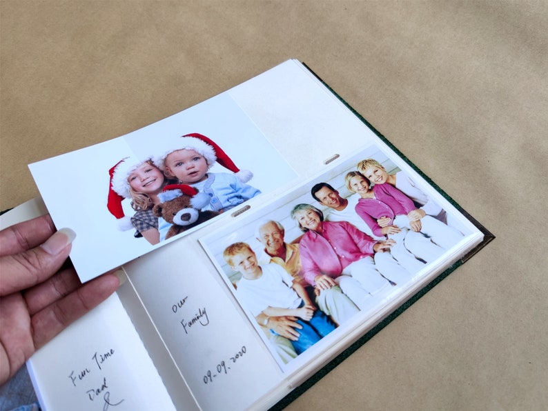 Personalisiertes Leder Fotoalbum mit Ärmeln, Personalisiertes Foto Gästebuch, For4x6 Fotos, Geschenk für Ihn, Geschenk für Sie, Geschenk für Frau, Personalisiertes Geschenk Bild 8