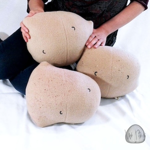 Big Malasada Plushie-Okinawa Dango Plush- novelty Food Plushie-Hawaii-Portuguese-Japanese-Cute-Kawaii-Plushi-Stuffie