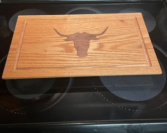 Cutting board Oak with Inlay of Walnut Steer (Extra thick)