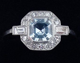 Gorgeous art deco platinum 1ct aquamarine and diamond vintage antique cluster ring