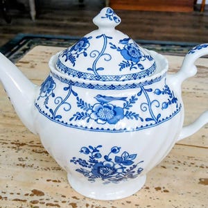 Johnson Brothers Tea Pot - Etsy