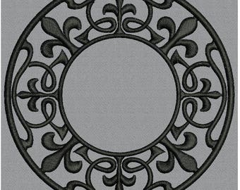 Circle Motif Fleur de Lis