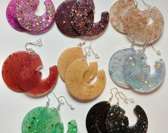 Curved Swoop Resin Earrings