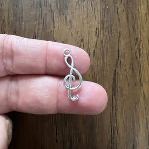 Silver Note charm,  Music Note Pendant,  Silver Music Note Charm, Double Sided Musical Note 25*9mm