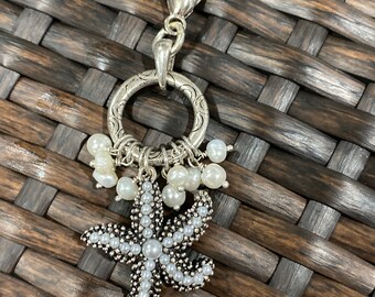 Starfish Zipper Pull, Faux Pearls Zipper Pull, Starfish Purse Charm, Backpack Charm, Planner Charm, Silver Zipper Pull, Ocean Zipper Charms