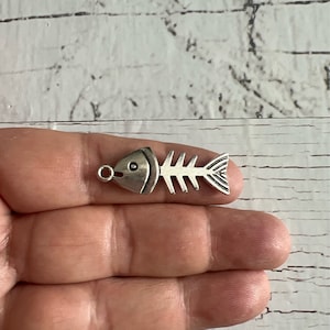 Fish Bone Charms, Alloy Fish Charms, Double Sided Fish Bone Charms, Silver Fish Bone Charm, Fish Charm 35x13mm