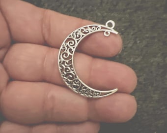 Hollow Moon Charms, Moon Pendant, Silver Moon Charm, Antique Silver Hollow Moon Charms 40*30mm