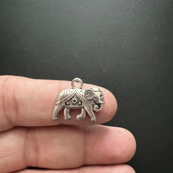 Thailand Mounts Elephant Charms, Antique Silver Thailand Mounts Elephant charms, Double Sided Elephant,  Elephant Charm, Elefante 16*20mm