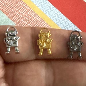 3D Mechanic Robot Charm, Zinc Alloy, Jewelry Making (17x9mm)