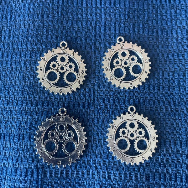 Mechanical Gear, Clock Gear, Watch Charm, Punk Gear, Antique Silver Plated Gear, Tibetan Silver Charm  28*25 mm