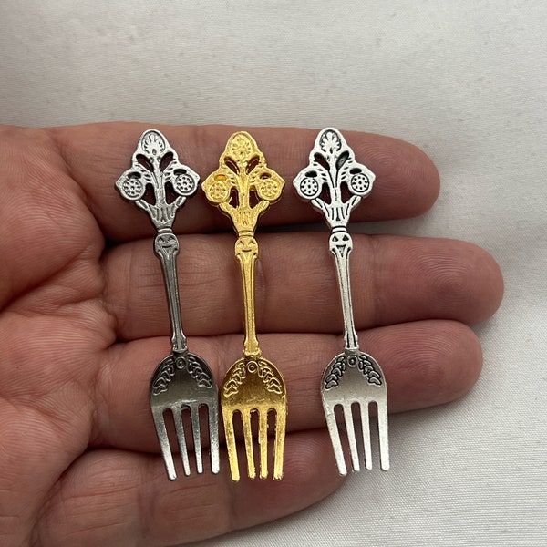 Silver Fork Charms, Ornate Silver Fork Charm, Charm, Detail Fork Charm, Gold Fork, Gun Metal Fork, Fork without bail or loop  63*10 mm