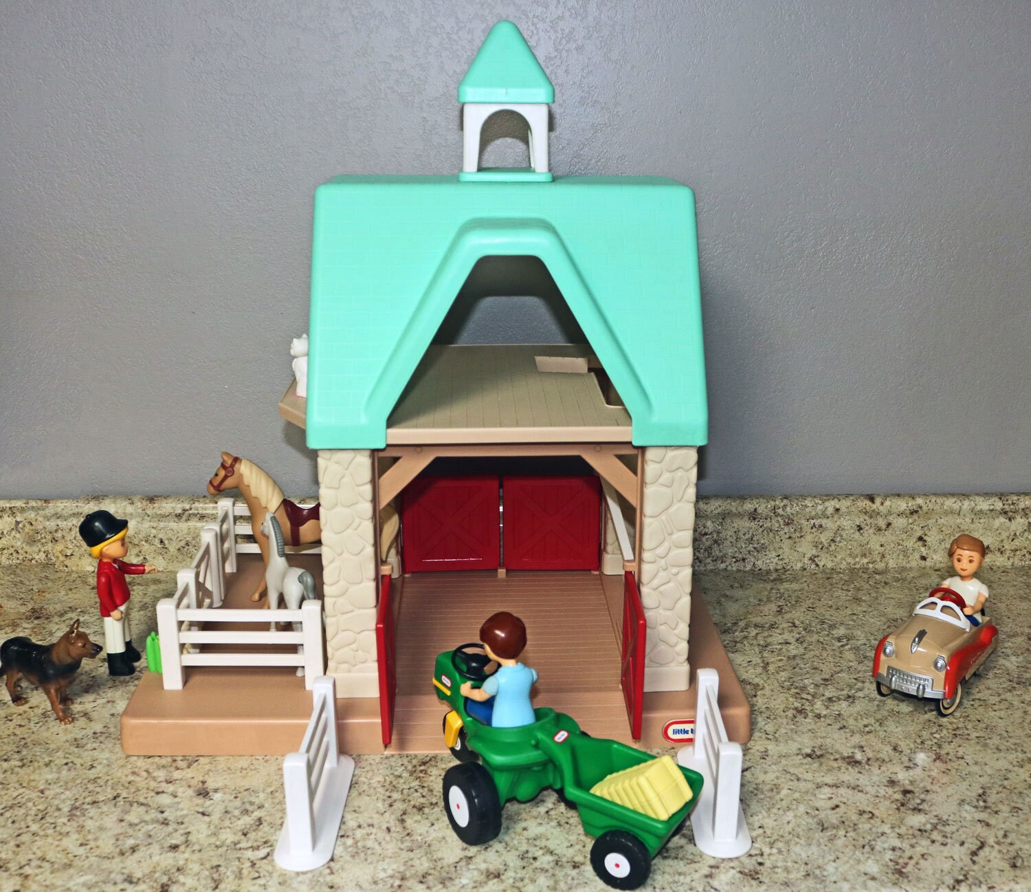 Vintage Little Tikes Horse Stable with Dolls Accessories Etsy