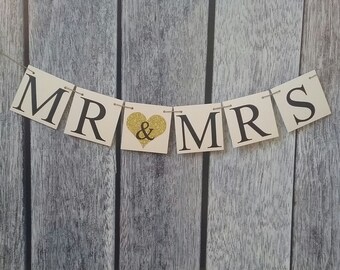 MR AND MRS banner, just married banner, wedding banner, wedding sign, wedding decoration, mr and mrs sign, wedding backdrop