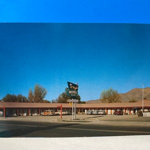 El Tony's Motel Postcard NV