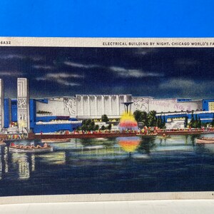 Edificio elettrico di notte alla Fiera Mondiale di Chicago 1933