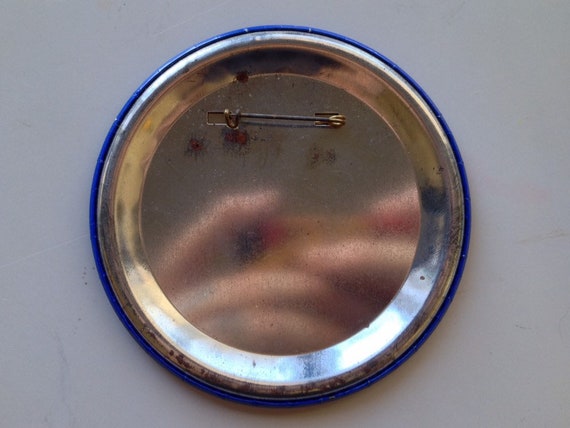 Mazda "500" Pin Button - image 2