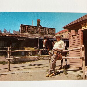 Cartão Postal Boot Hill Chrome