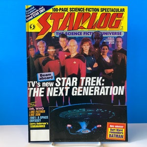 Puede incluir: Una portada de la revista Starlog con un grupo de actores de la serie de televisión Star Trek: La próxima generación. La portada presenta el texto "TV's new STAR TREK: THE NEXT GENERATION" y una imagen de la nave espacial Enterprise.