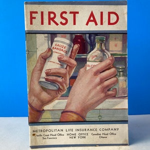 First Aid Booklet Metropolitan Life Insurance Co