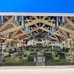 Salon de l'hôtel du Grand Canyon, parc de Yellowstone Carte postale