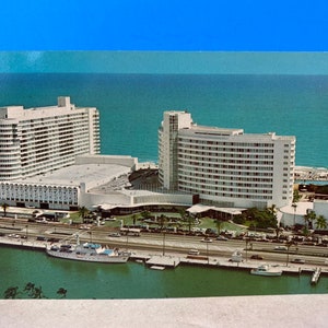 Fontainebleau Hotel Postal Miami Beach