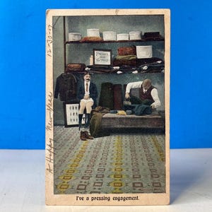 Tenho um cartão postal de noivado urgente