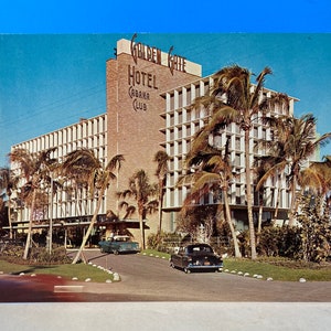 El Golden Gate Hotel Miami Beach Giant Postcard