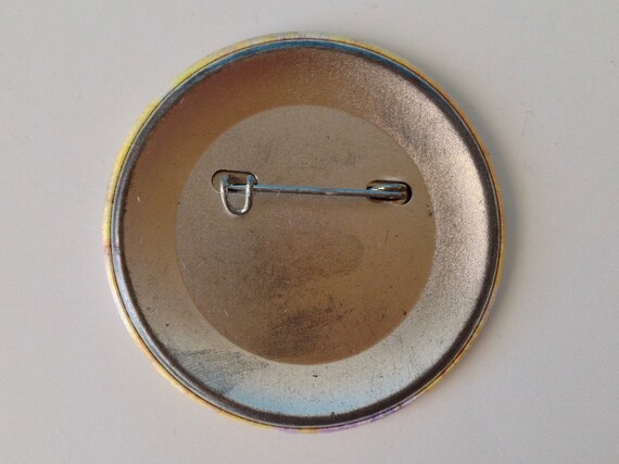 The Simpsons Pin Button - image 2