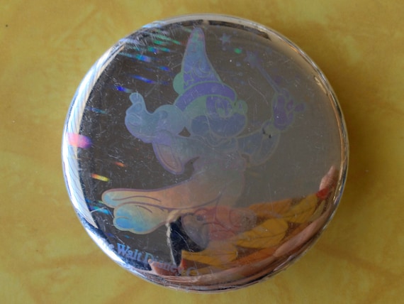 Mickey Mouse Sorcerer's Apprentice Pin Button - image 1