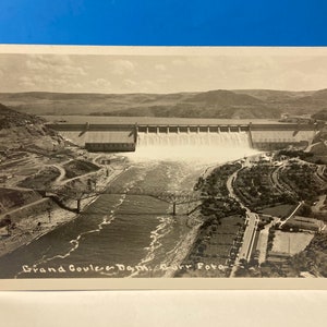 Carte postale RPPC du barrage de Grand Coulee