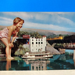 Minirama At Wisconsin Dells Postcard