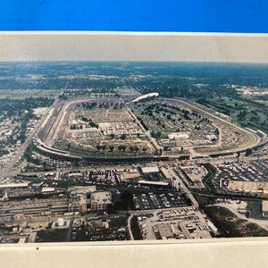 Cartão postal do Autódromo de Indianápolis