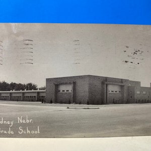 Cartão Postal Escola Primária Sidney Nebraska RPPC