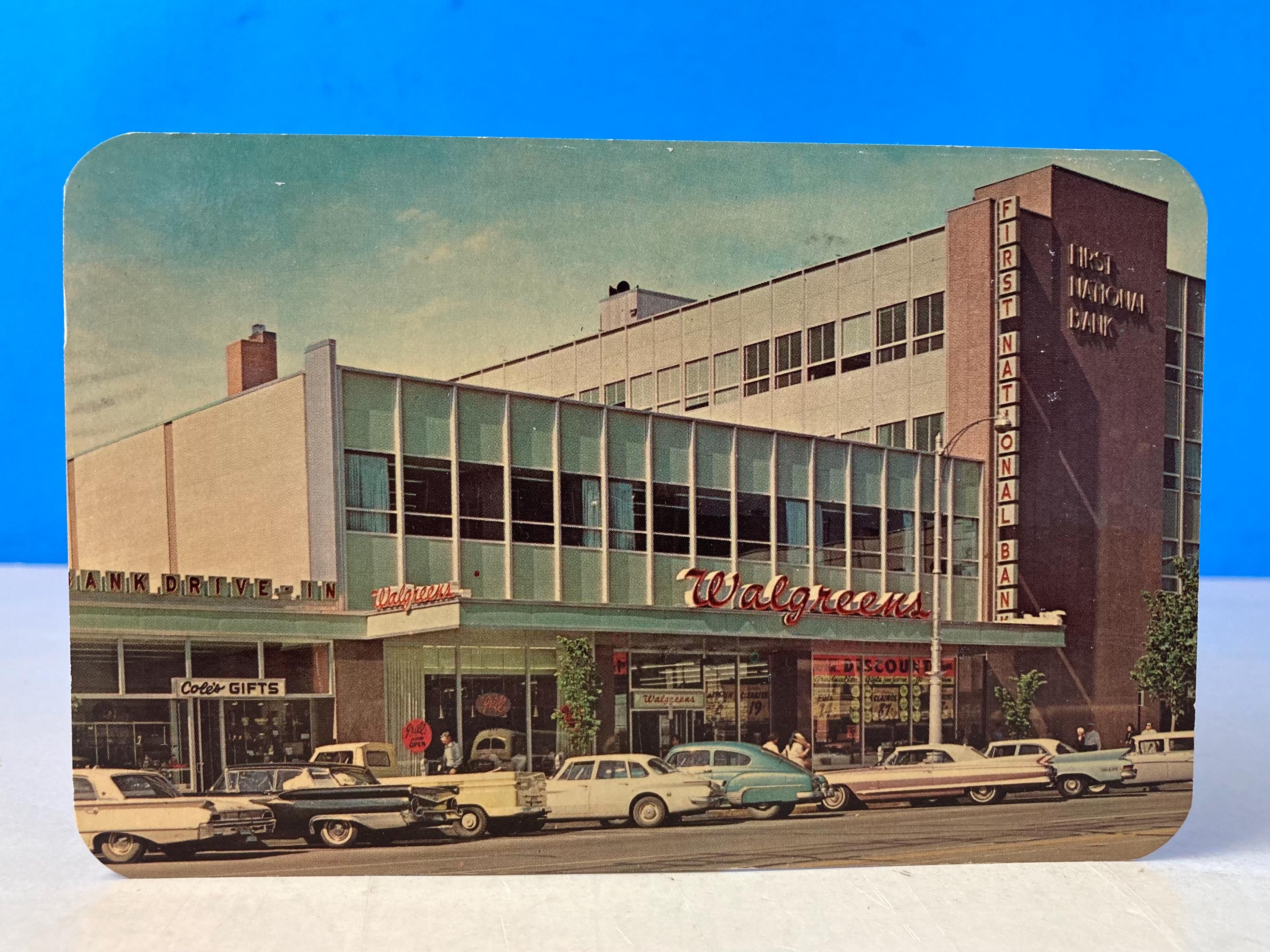 Walgreens store - Etsy México, image size:3000x2250