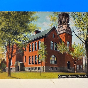 Cartão Postal Central School Guthrie Okla