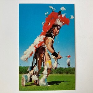 Cartão Postal Indiano em traje completo