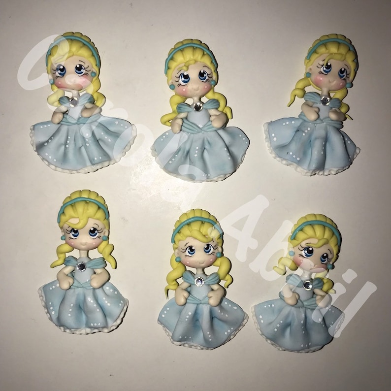 Little DollsDolls for ribbon Centers