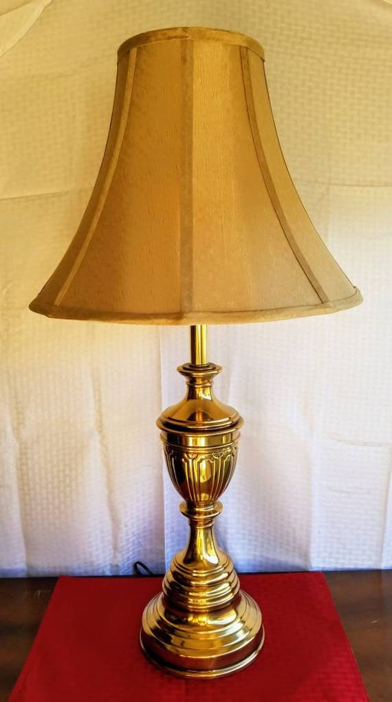 Falkenstein Brass Hollywood Regency Table Lamp